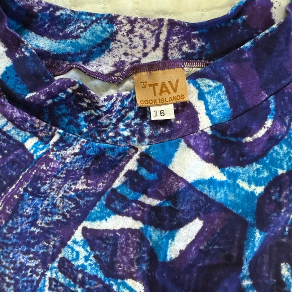 TAV Pacific Purple blue mix Polynesian dress size 16 - Picture 2 of 4